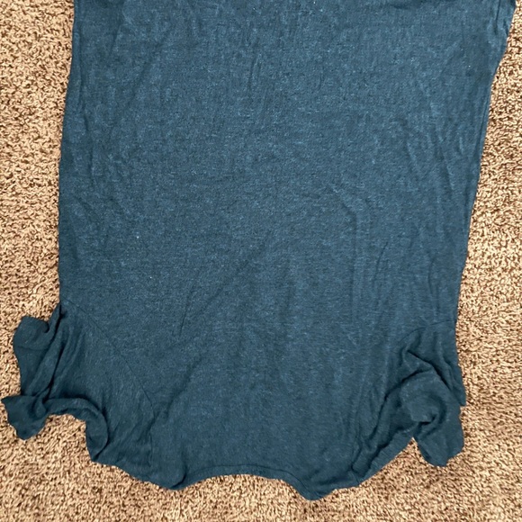 Size S Wilfred Free T-shirt - Picture 3 of 3